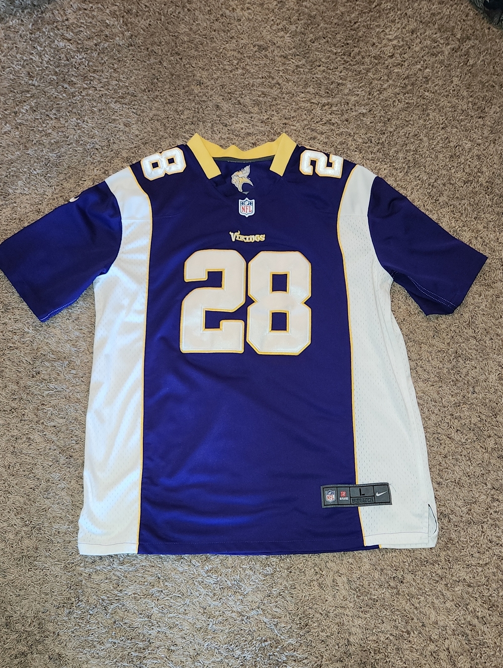 Peterson #28 Minnesota Vikings Men's Purple & White Large Jersey